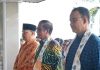 Caption foto: Gubernur DKI Jakarta Anies Baswedan dan Menteri Polhukam Moh Mahfud MD tiba di Bengkulu disamabut dengan tari persembahan, Minggu (19/06/2022).