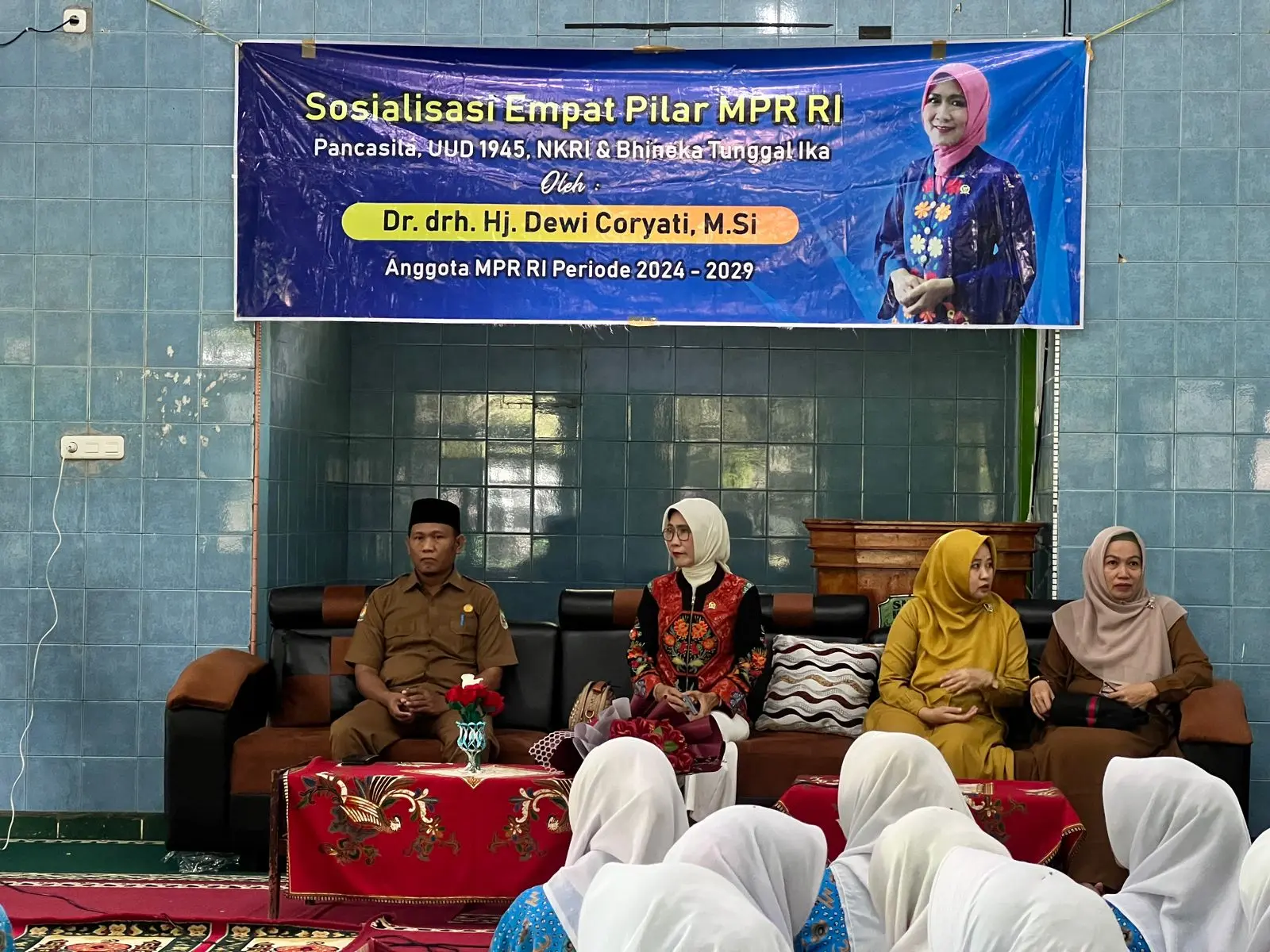 Caption foto: Anggota DPR RI Dewi Coryati, M.Si, menggelar kegiatan Sosialisasi Empat Pilar MPR RI di SMAN 3 Bengkulu Tengah, papda 12 Maret 2026 (Foto/dok: Soprian Ardianto)