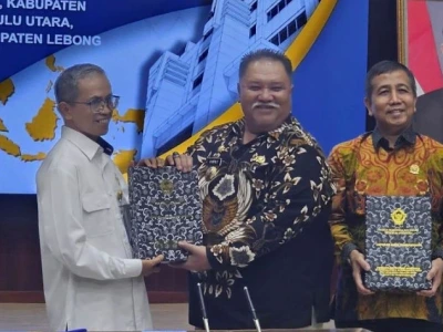 Caption foto: Bupati Bengkulu Selatan H. Rifai Tajudin saat Kembali meraih Opini WTP dari BPK RI Perwakilan Provinsi Bengkulu atas LKPD Tahun 2025, pada Selasa 02 Juni 2026 (Foto/dok: Soprian Ardianto)