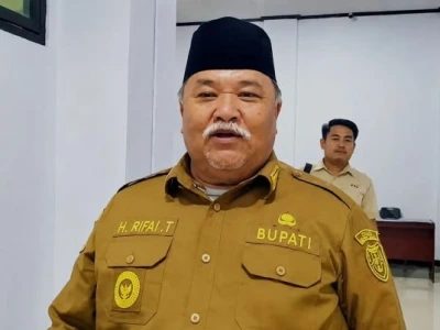 Bupati Bengkulu Selatan Rifai Tajudin