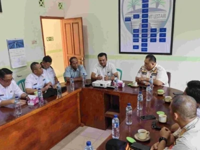Caption foto: Bupati Bengkulu Selatan H. Rifai Tajuddin sidak 2 pabrik sawit Rabu, 03 Juni 2026 (Foto/dok: infonegeri)