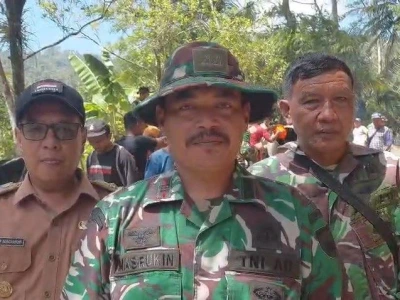 TMMD Reguler ke-129 Jawab Keluhan Pelajar, Jalan Rabat Beton 737 Meter Dibangun di Dusun Kunir